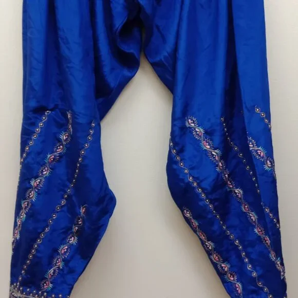 Dachine Crepe - Picture 4 of 4